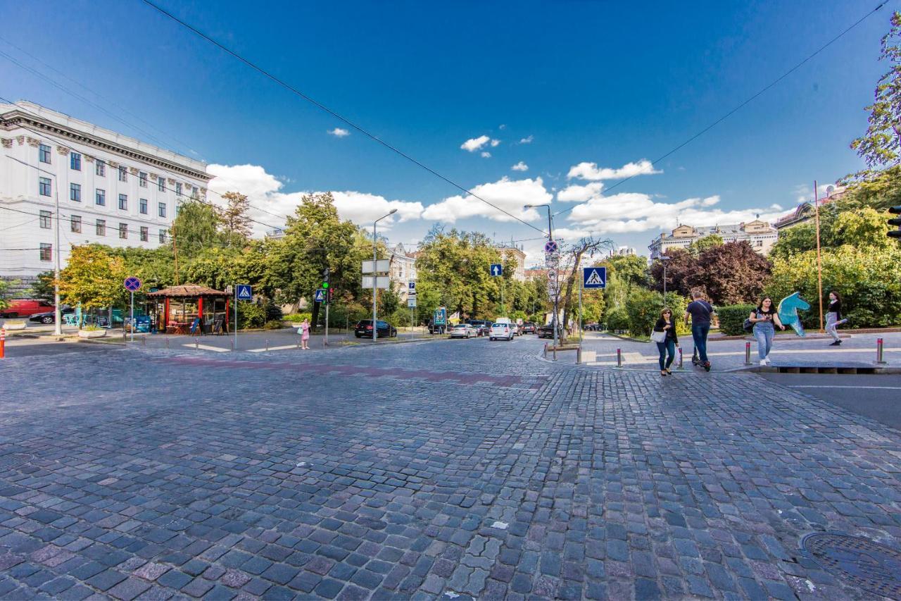 Комфорт- Апартаменти Біля Хрещатика Kiew Exterior foto