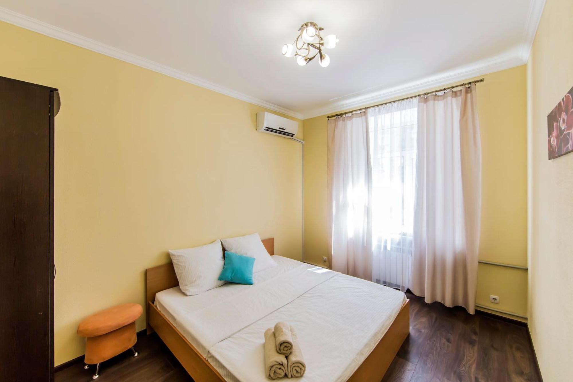 Комфорт- Апартаменти Біля Хрещатика Kiew Exterior foto